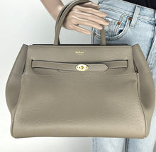 Load image into Gallery viewer, Mulberry belted bayswater in gray