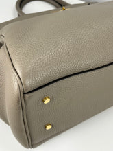 Load image into Gallery viewer, Mulberry belted bayswater in gray