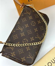 Load image into Gallery viewer, Louis Vuitton pochette accessories in monogram