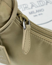 Load image into Gallery viewer, Prada Re-edition 2005 mini nylon bag