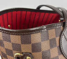 Load image into Gallery viewer, Louis Vuitton neverfull MM damier