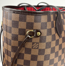 Load image into Gallery viewer, Louis Vuitton neverfull MM damier