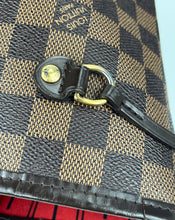 Load image into Gallery viewer, Louis Vuitton neverfull MM damier