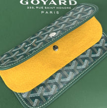 Load image into Gallery viewer, Goyard small pouch in green canvas