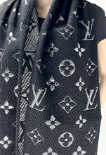 Load image into Gallery viewer, Louis Vuitton logomania shine black/ silver