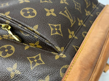 Load image into Gallery viewer, Louis Vuitton montsouris GM backpack