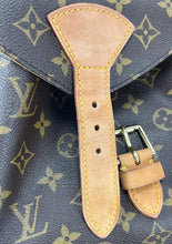 Load image into Gallery viewer, Louis Vuitton montsouris GM backpack