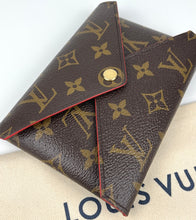 Load image into Gallery viewer, Louis Vuitton kirigami medium