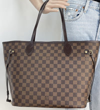 Load image into Gallery viewer, Louis Vuitton neverfull MM damier rose ballerine