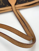 Load image into Gallery viewer, Louis Vuitton neverfull MM monogram