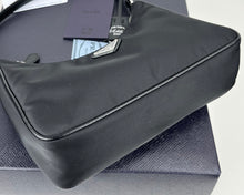 Load image into Gallery viewer, Prada Re-edition 2005 mini nylon bag