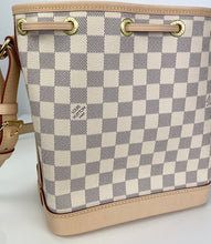 Load image into Gallery viewer, Louis Vuitton noe BB bucket bag in azur