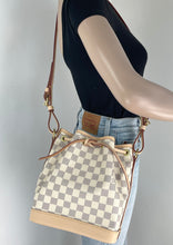 Load image into Gallery viewer, Louis Vuitton noe BB bucket bag in azur