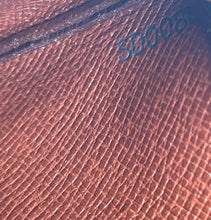 Load image into Gallery viewer, Louis Vuitton key pouch in monogram