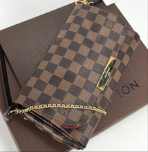 Load image into Gallery viewer, Louis Vuitton favorite pm damier