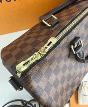 Load image into Gallery viewer, Louis Vuitton Speedy 35 bandouliere in damier