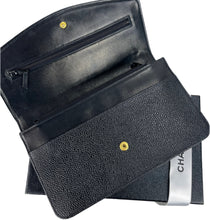 Load image into Gallery viewer, CHANEL bifold  wallet CC caviar
