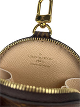 Load image into Gallery viewer, Louis Vuitton round coin purse