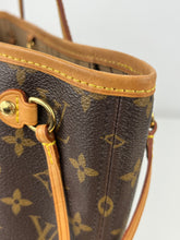 Load image into Gallery viewer, Louis Vuitton neverfull pm monogram