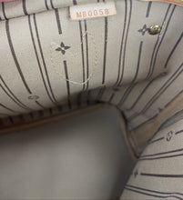 Load image into Gallery viewer, Louis Vuitton neverfull pm monogram