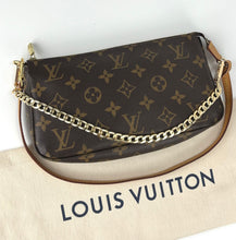 Load image into Gallery viewer, Louis Vuitton pochette accessories in monogram