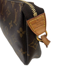 Load image into Gallery viewer, Louis Vuitton pochette accessories in monogram