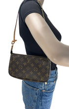 Load image into Gallery viewer, Louis Vuitton pochette accessories in monogram