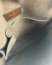 Load image into Gallery viewer, Louis Vuitton Brooklyn PM