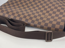 Load image into Gallery viewer, Louis Vuitton brooklyn GM damier messenger
