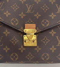 Load image into Gallery viewer, Louis Vuitton pochette metis in monogram