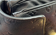 Load image into Gallery viewer, Louis Vuitton pochette metis empreinte