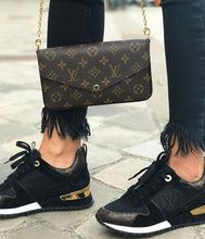 Load image into Gallery viewer, Louis Vuitton pochette felicie in monogram canvas