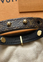 Load image into Gallery viewer, Louis Vuitton blooming monogram bracelet