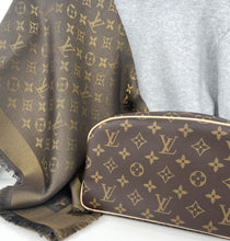 Load image into Gallery viewer, Louis Vuitton toiletry 25 in monogram canvas