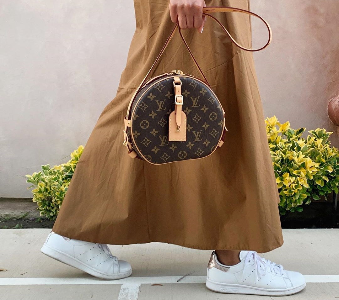 Louis Vuitton boite chapeau souple MM – Lady Clara's Collection