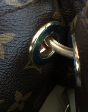 Load image into Gallery viewer, Louis Vuitton Artsy GM