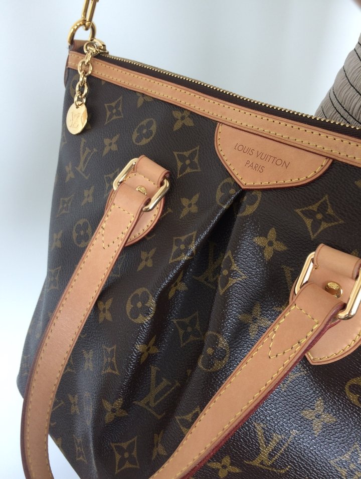 Louis Vuitton Palermo PM for Sale in Coppell, TX - OfferUp