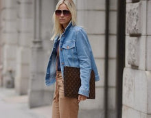 Load image into Gallery viewer, Louis Vuitton poche documents