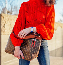 Load image into Gallery viewer, Louis Vuitton tuileries hobo noir