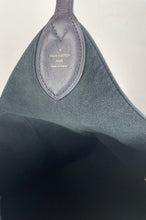 Load image into Gallery viewer, Louis Vuitton flower hobo noir