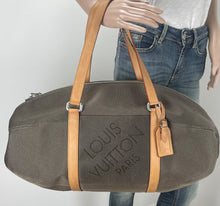 Load image into Gallery viewer, Louis Vuitton attaquant weekend or sports bag