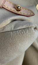 Load image into Gallery viewer, Louis Vuitton beverly pochette