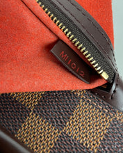 Load image into Gallery viewer, Louis Vuitton Venice Sac Plat