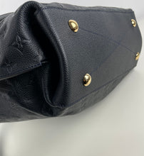 Load image into Gallery viewer, Louis Vuitton metis hobo in empreinte leather