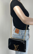 Load image into Gallery viewer, Louis Vuitton Louise MM sliding chain