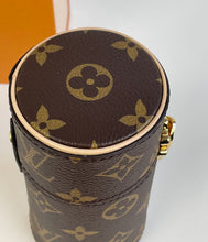 Load image into Gallery viewer, Louis Vuitton perfume travel case etui