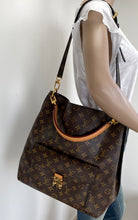 Load image into Gallery viewer, Louis Vuitton metis hobo