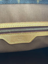 Load image into Gallery viewer, Louis Vuitton cabas mezzo monogram