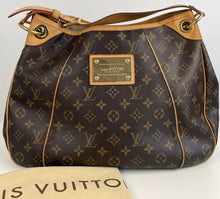 Load image into Gallery viewer, Louis Vuitton galliera PM in monogram