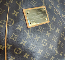 Load image into Gallery viewer, Louis Vuitton galliera PM in monogram